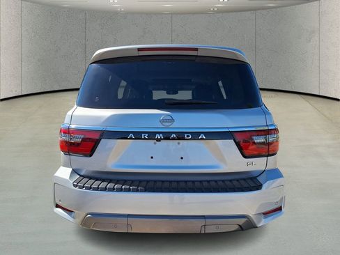 Used 2023 Nissan Armada SL w/ Captain's Chairs Package image 6