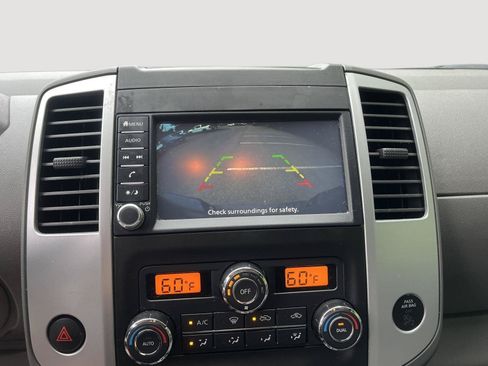 Used 2020 Nissan Frontier SV AWD/4WD image 24