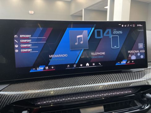Used 2025 BMW M2 w/ Lighting Package RWD image 26