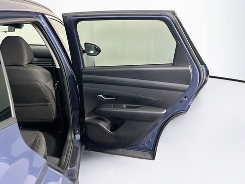 Used 2025 Hyundai Tucson SEL FWD image 32