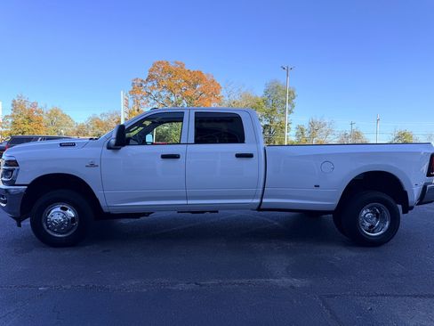 New 2026 RAM 3500 Tradesman w/ Chrome Appearance Group A image 5