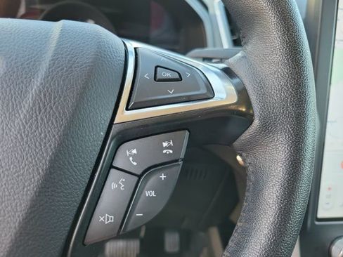 Used 2024 Ford Edge SEL AWD/4WD image 26