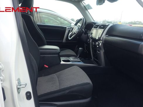 Used 2022 Toyota 4Runner SR5 image 12