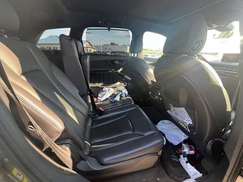 Used 2017 Audi Q7 3.0T Prestige AWD/4WD image 7