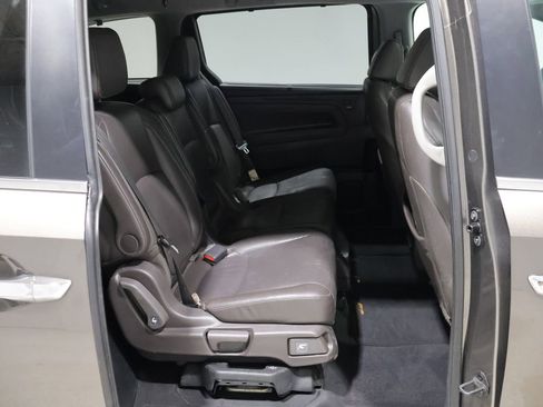 Used 2022 Honda Odyssey EX-L image 19