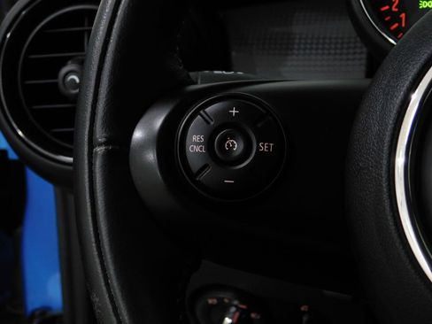 Used 2018 MINI Cooper 2-Door Hardtop FWD image 43