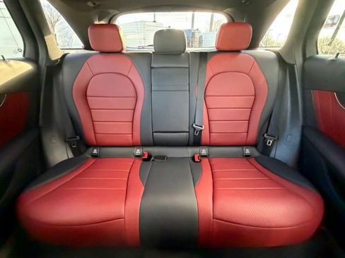 Used 2020 Mercedes-Benz GLC 300 4MATIC image 16