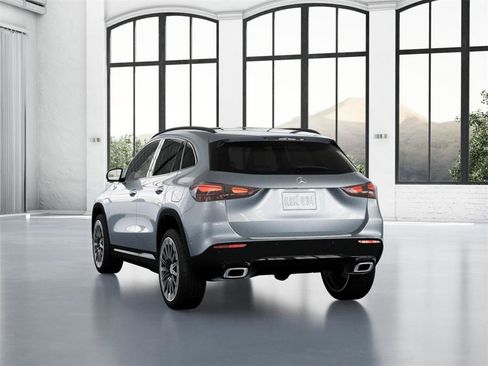 New 2026 Mercedes-Benz GLA 250 4MATIC image 27