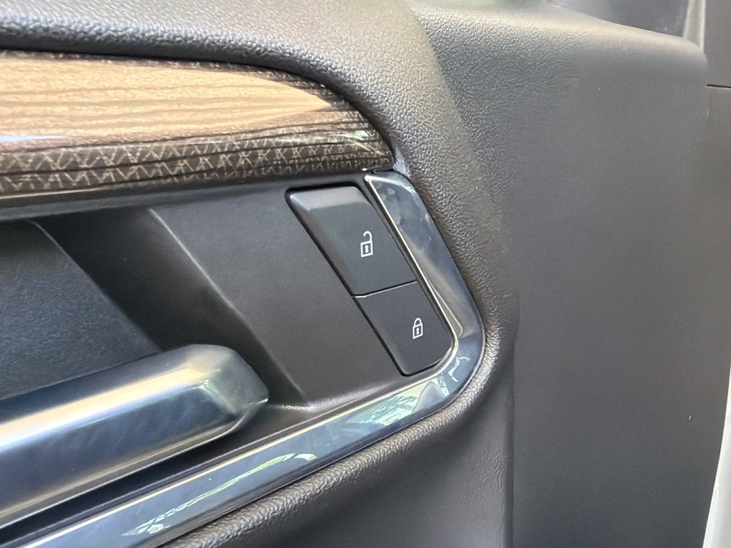 Used 2024 Chevrolet Silverado 1500 RST RWD image 43