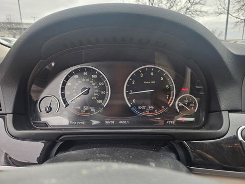 Used 2013 BMW 528i xDrive Sedan image 14