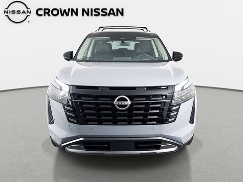New 2026 Nissan Pathfinder Platinum FWD image 2