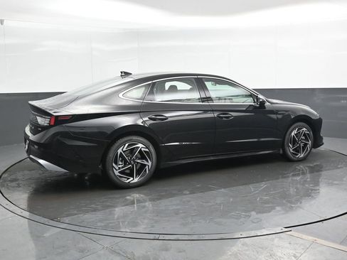 New 2026 Hyundai Sonata SEL image 2