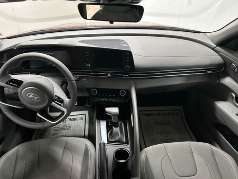 New 2025 Hyundai Elantra Sport image 15