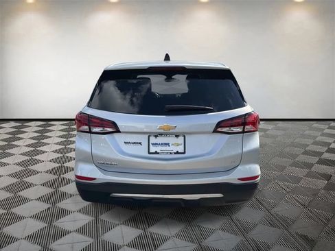 Used 2022 Chevrolet Equinox LT FWD image 6