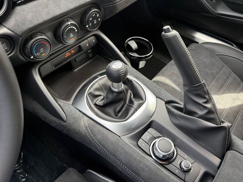 New 2026 MAZDA MX-5 Miata Club w/ Brembo/BBS Recaro Package RWD image 13