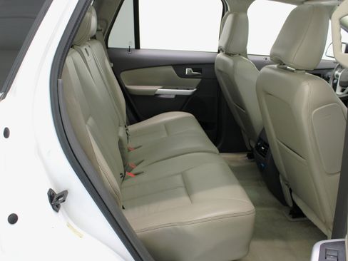 Used 2012 Ford Edge Limited image 41