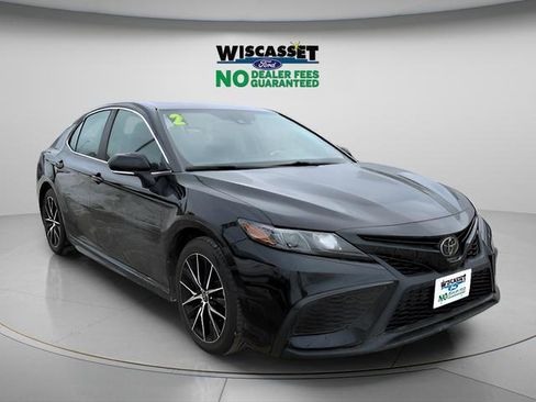 Used 2023 Toyota Camry SE FWD image 19