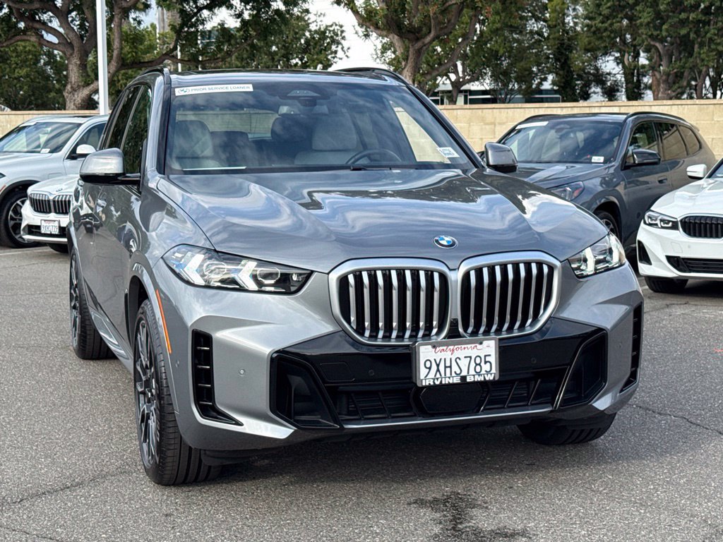 Used 2026 BMW X5 sDrive40i w/ M Sport Package RWD image 5