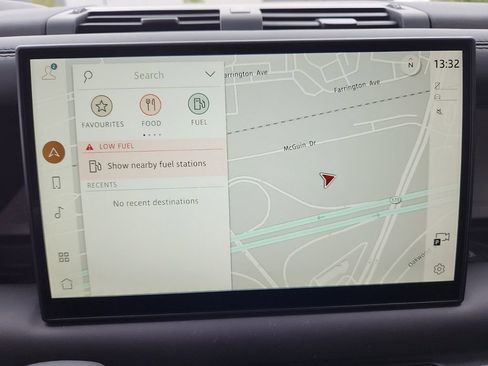 New 2025 Land Rover Defender 110 X-Dynamic SE image 19