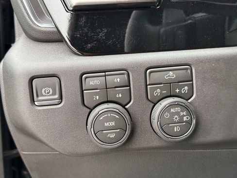 New 2026 Chevrolet Silverado 1500 LT Trail Boss w/ Convenience Package II AWD/4WD image 24
