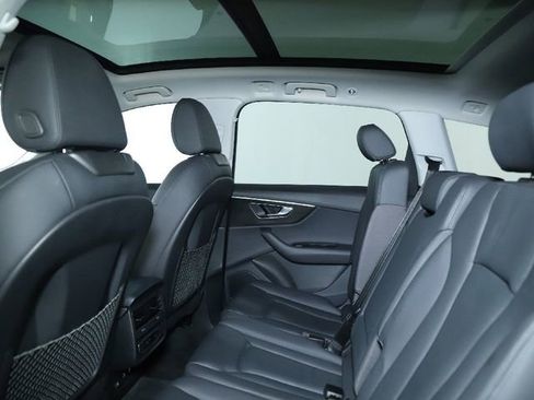 Used 2022 Audi Q7 3.0T Premium Plus w/ Premium Plus Package image 30