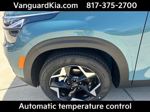 Used 2026 Kia Seltos S image 8