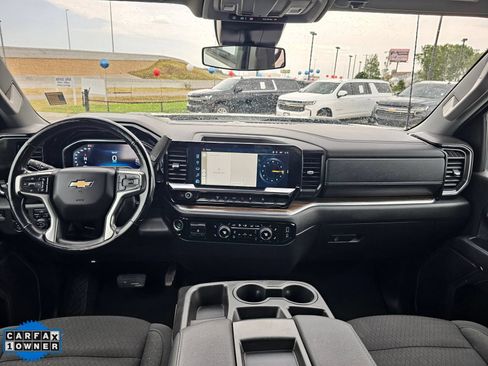 Used 2024 Chevrolet Silverado 2500 LT AWD/4WD image 27