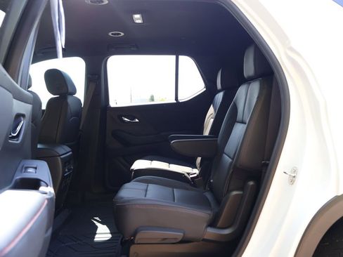 Certified 2023 Chevrolet Traverse RS w/ LPO, Floor Liner Package image 45