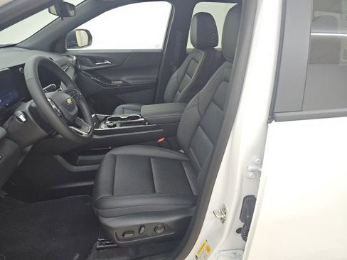 New 2026 Chevrolet Equinox LT image 8