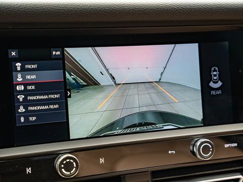 Certified 2023 Porsche Macan S AWD/4WD image 39