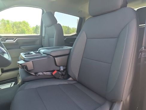 New 2026 Chevrolet Silverado 1500 LT AWD/4WD image 13