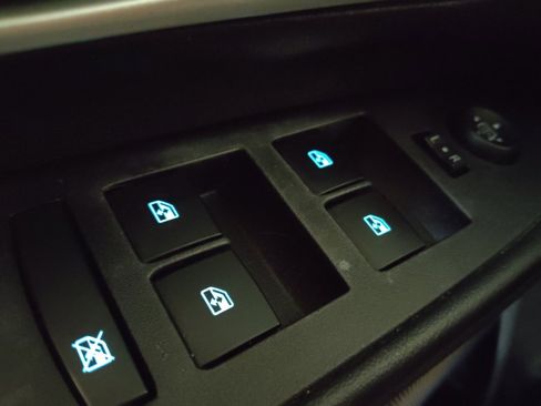 Used 2014 Chevrolet Equinox LS image 27