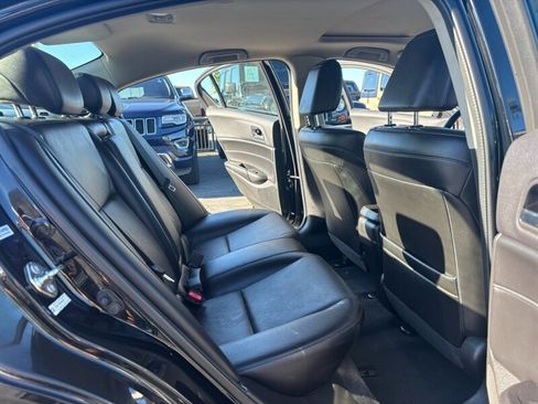 Used 2015 Acura ILX FWD image 12