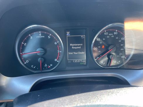 Used 2017 Toyota RAV4 SE AWD/4WD image 17