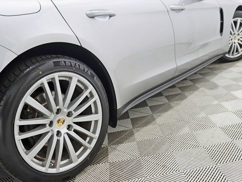 Used 2017 Porsche Panamera 4S AWD/4WD image 11