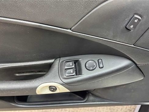 Used 2013 Chevrolet Corvette Convertible image 14