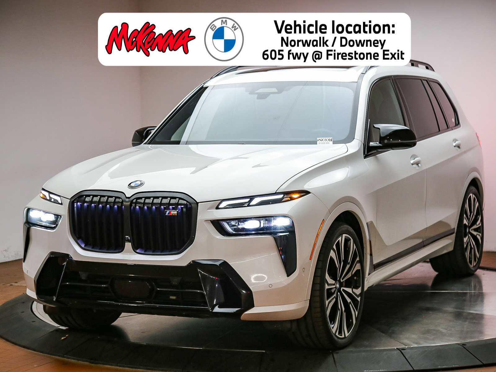 Used 2025 BMW X7 M60i AWD/4WD image 1