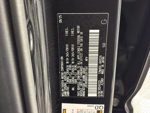 Used 2025 Toyota 4Runner TRD Pro AWD/4WD image 31