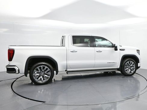 Used 2023 GMC Sierra 1500 Denali w/ Denali Reserve Package AWD/4WD image 8