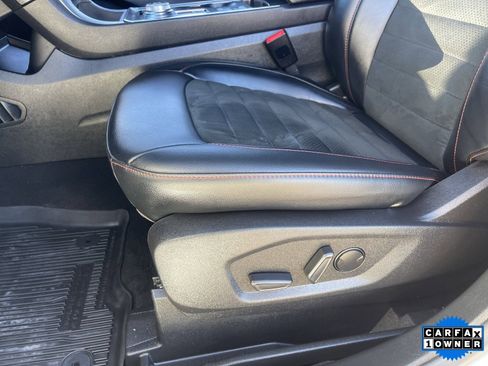 Used 2022 Ford Edge ST-Line image 21