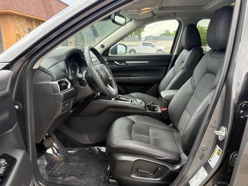 Used 2020 MAZDA CX-5 Touring FWD image 10