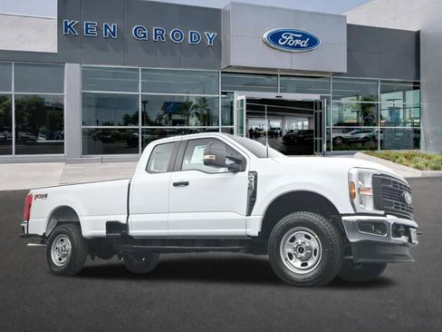 New 2026 Ford F350 XL w/ FX4 Off-Road Package image 1