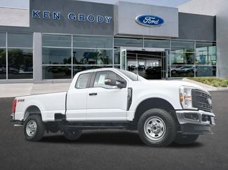 New 2026 Ford F350 XL w/ FX4 Off-Road Package 360° Tour