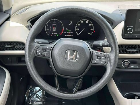 Certified 2024 Honda HR-V LX image 11