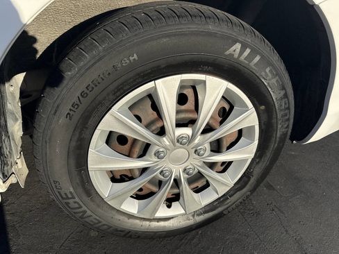 Used 2004 Toyota Sienna CE image 34