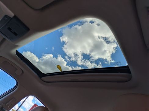 Certified 2024 Nissan Sentra SV w/ SV Premium Package image 15