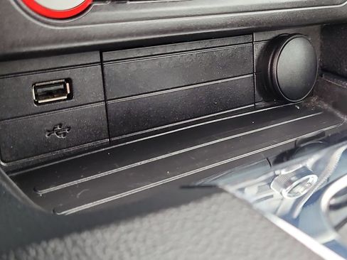 Used 2017 Ford Mustang Coupe image 15