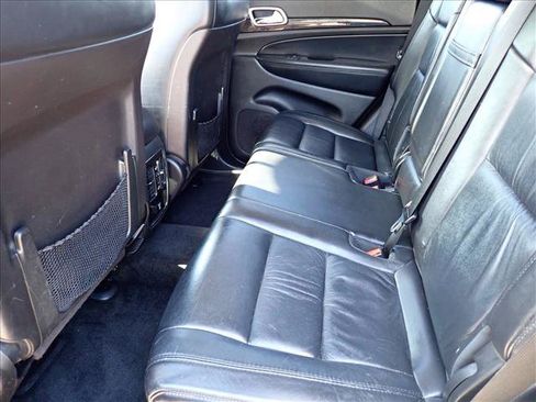 Used 2012 Jeep Grand Cherokee Laredo AWD/4WD image 9