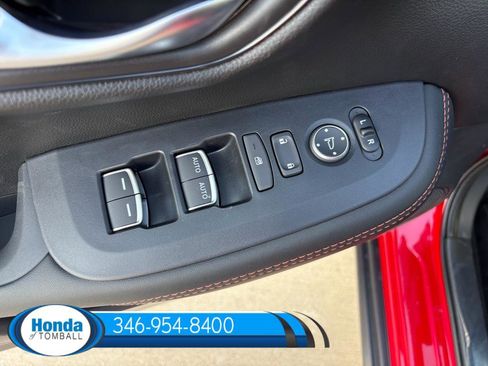 New 2026 Honda HR-V Sport image 8