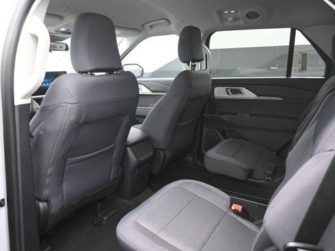 New 2026 Ford Explorer Active image 2